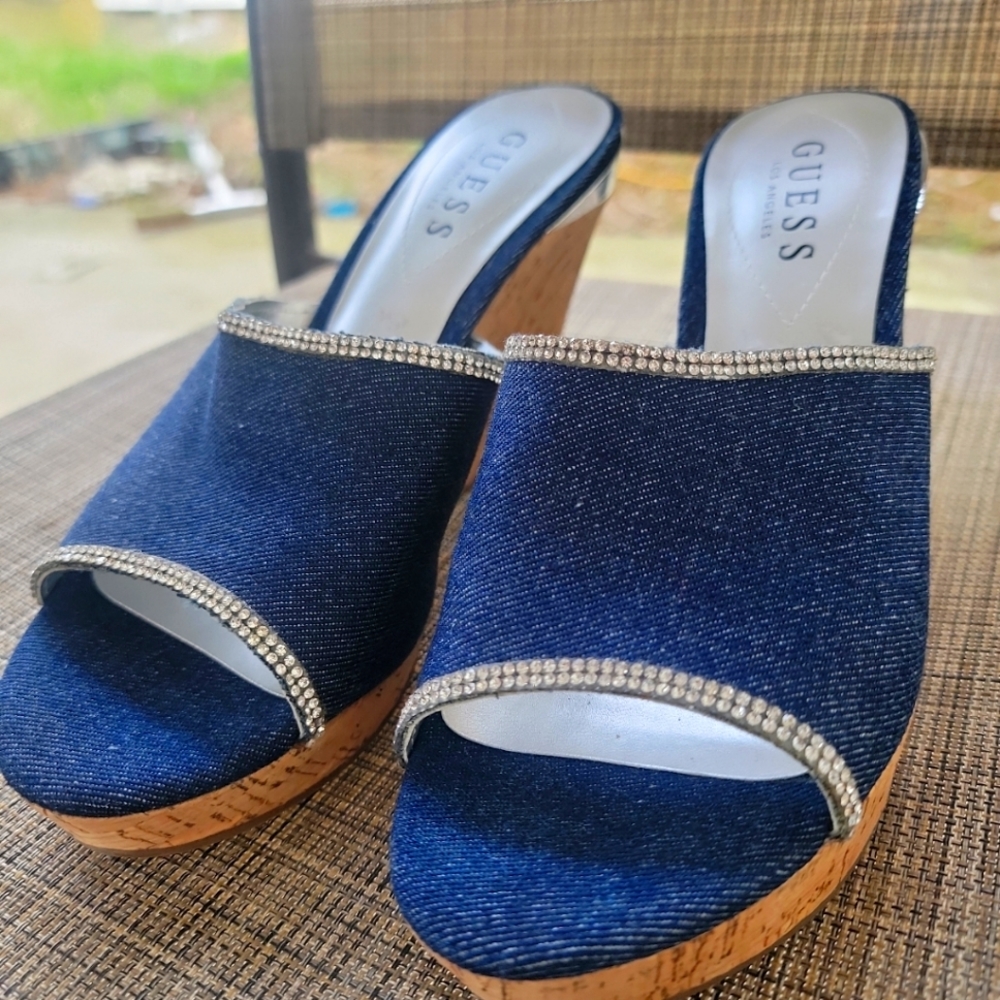 GUESS sandle/clog/wedge slip on shoe 7.5